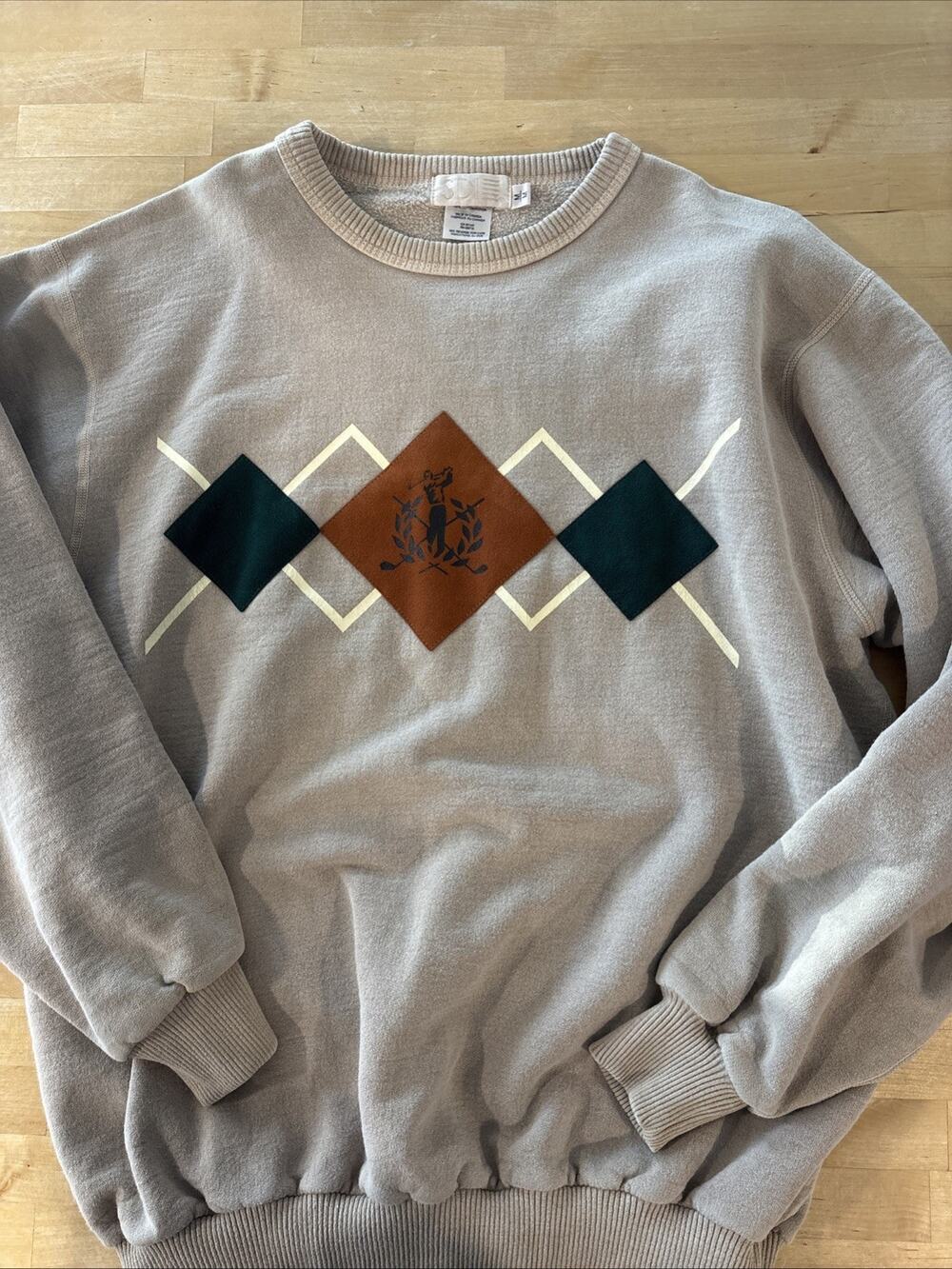 Men’s Medium vintage 1990s SDI golf-themed argyle sweatshirt.